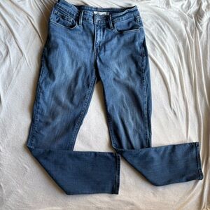 Levi’s Mid Rise Slim Straight-Leg Blue Jeans